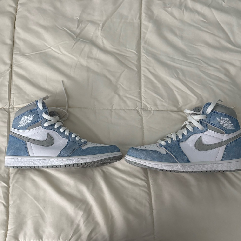 Jordan 1 Retro OG High Hyper Royal-Mens Size 7.5